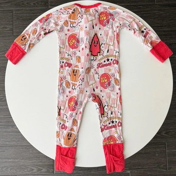 Kansas City Chiefs Baby Bundle 6 Months - Picture 16 of 16